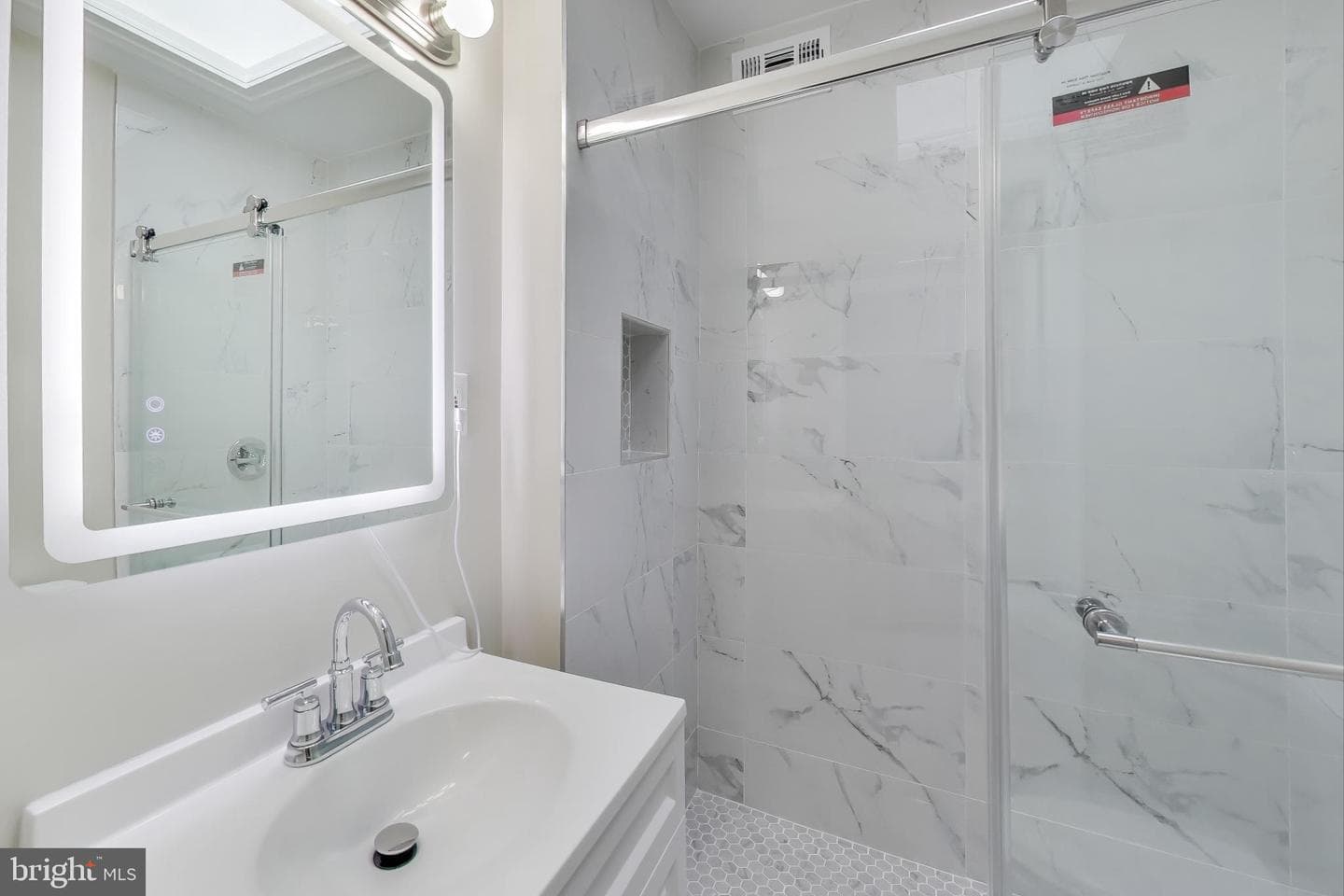 1700 Fort Davis Street SE photo 8