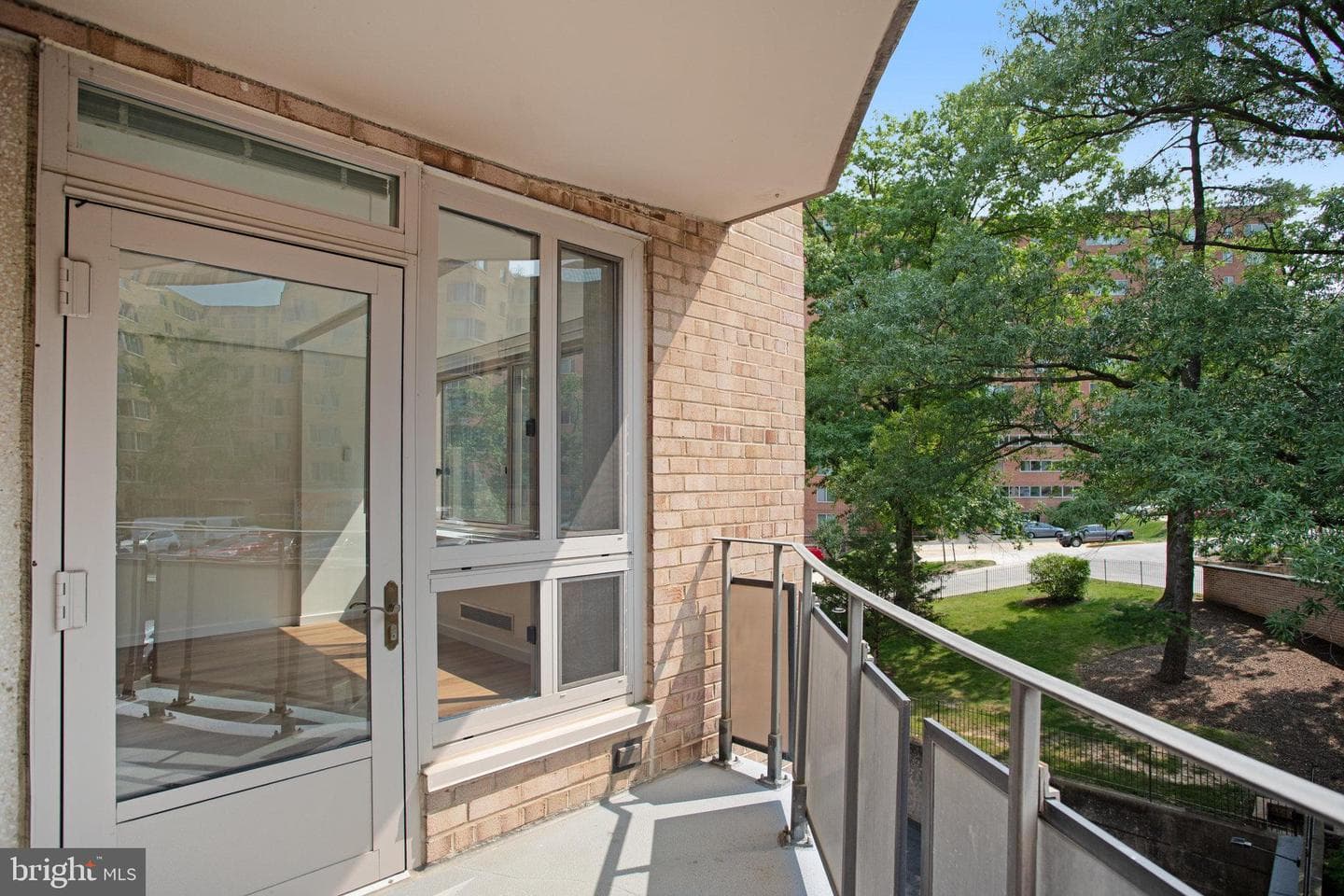 4101 Cathedral Avenue NW #711 photo 32