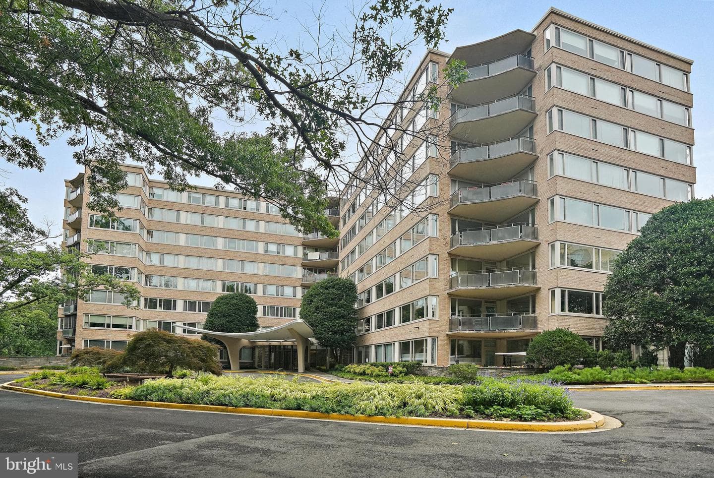 4101 Cathedral Avenue NW #711 photo 38