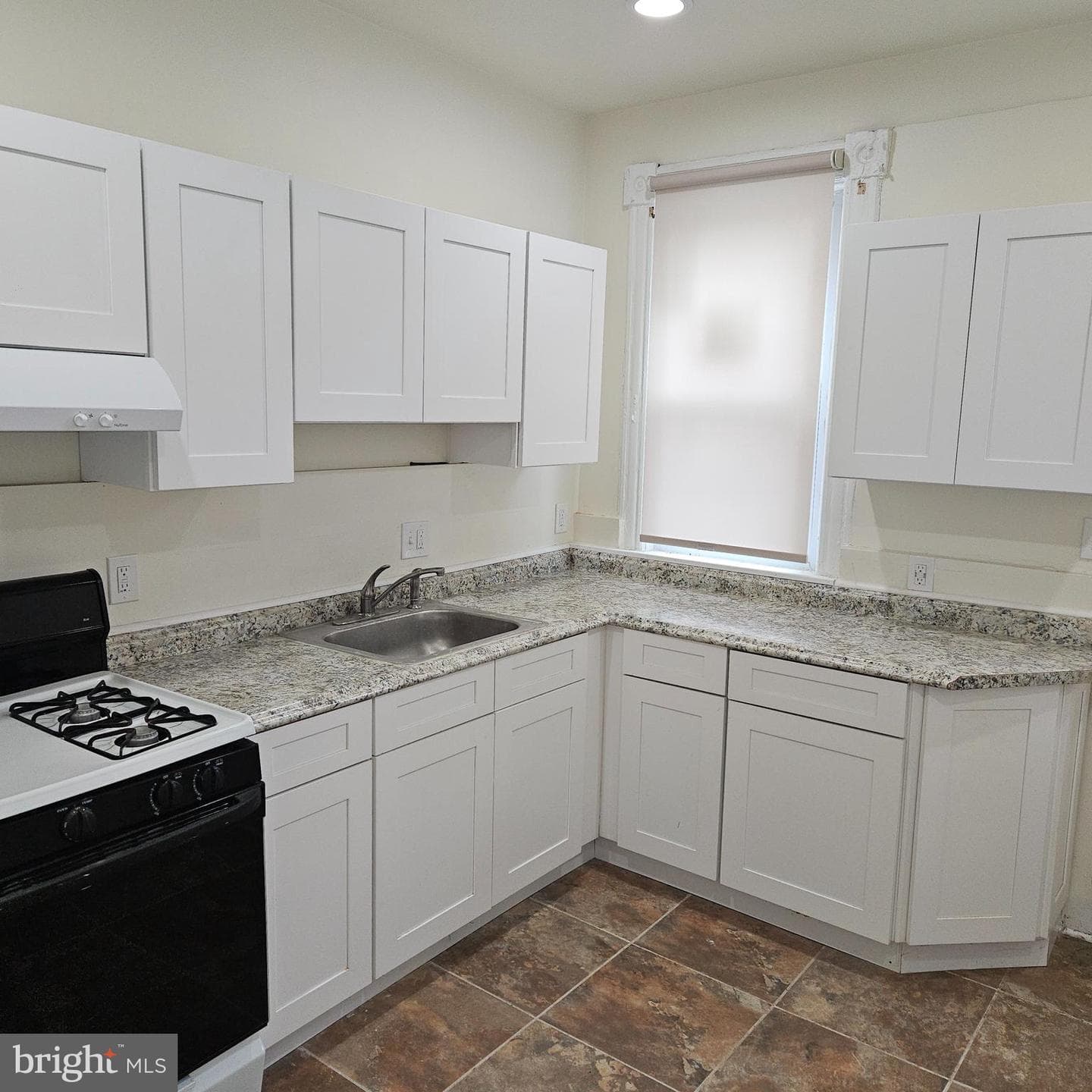 2015 5th Street NW photo 4