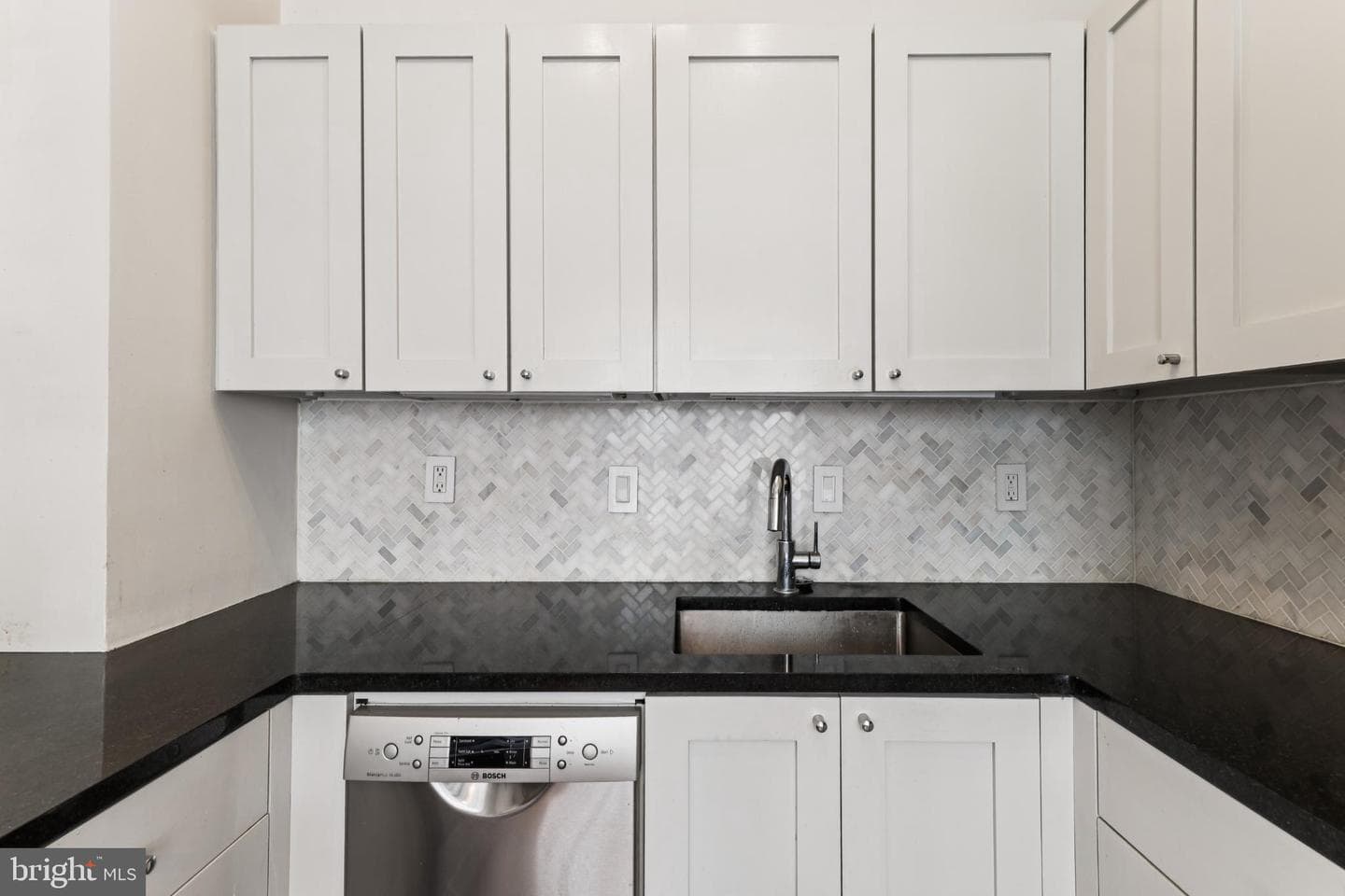 1365 Kennedy Street NW #209 photo 18