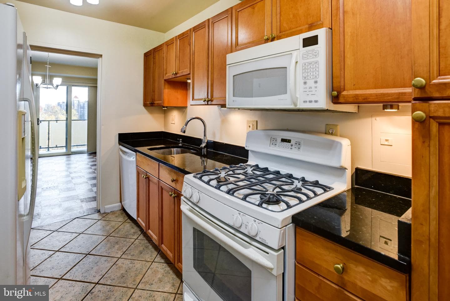 4201 Cathedral Avenue NW #1406e photo 24