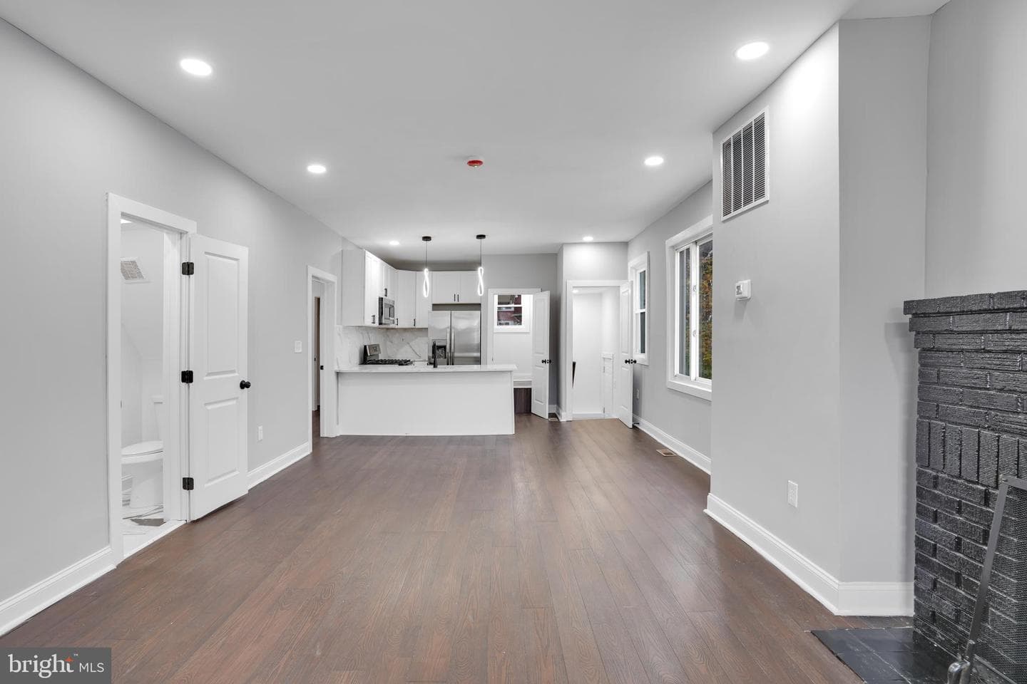 2838 27th Street NE photo 6