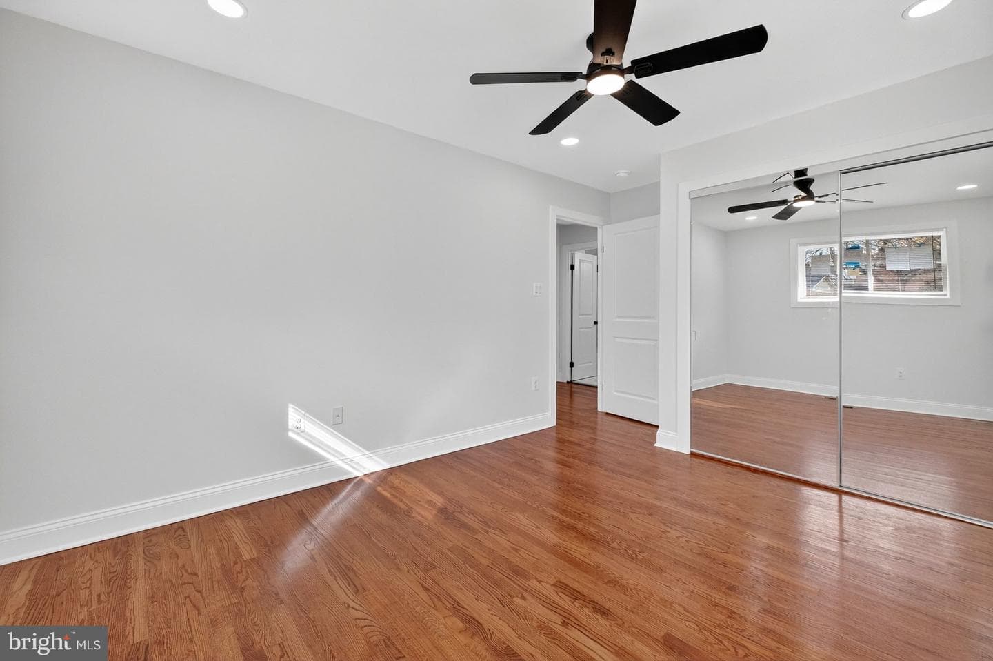 3240 Pope Street SE photo 27