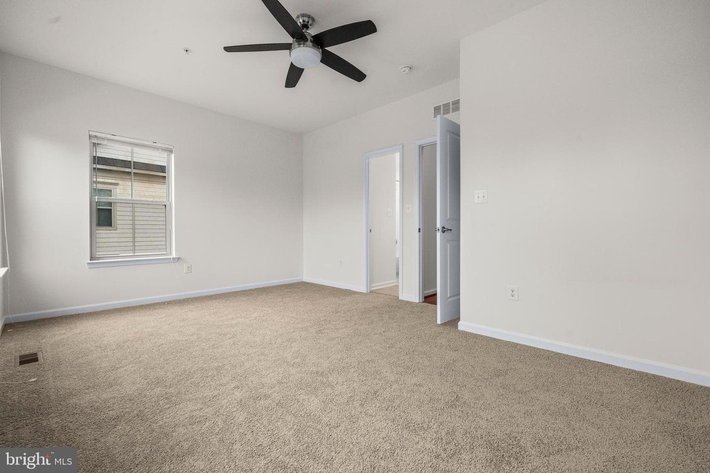 3139 Fort Lincoln Drive NE photo 26