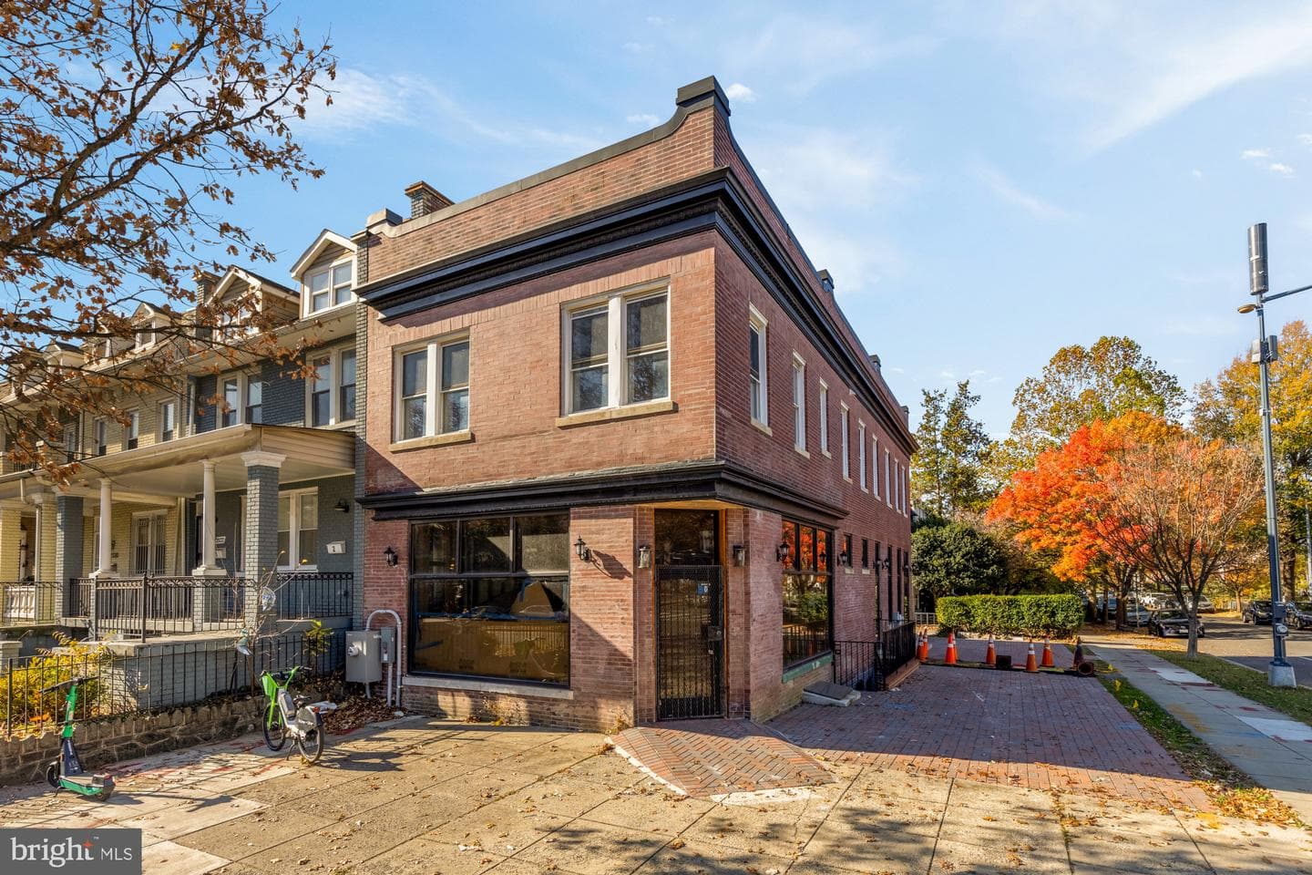 2324 North Capitol Street NW photo 4