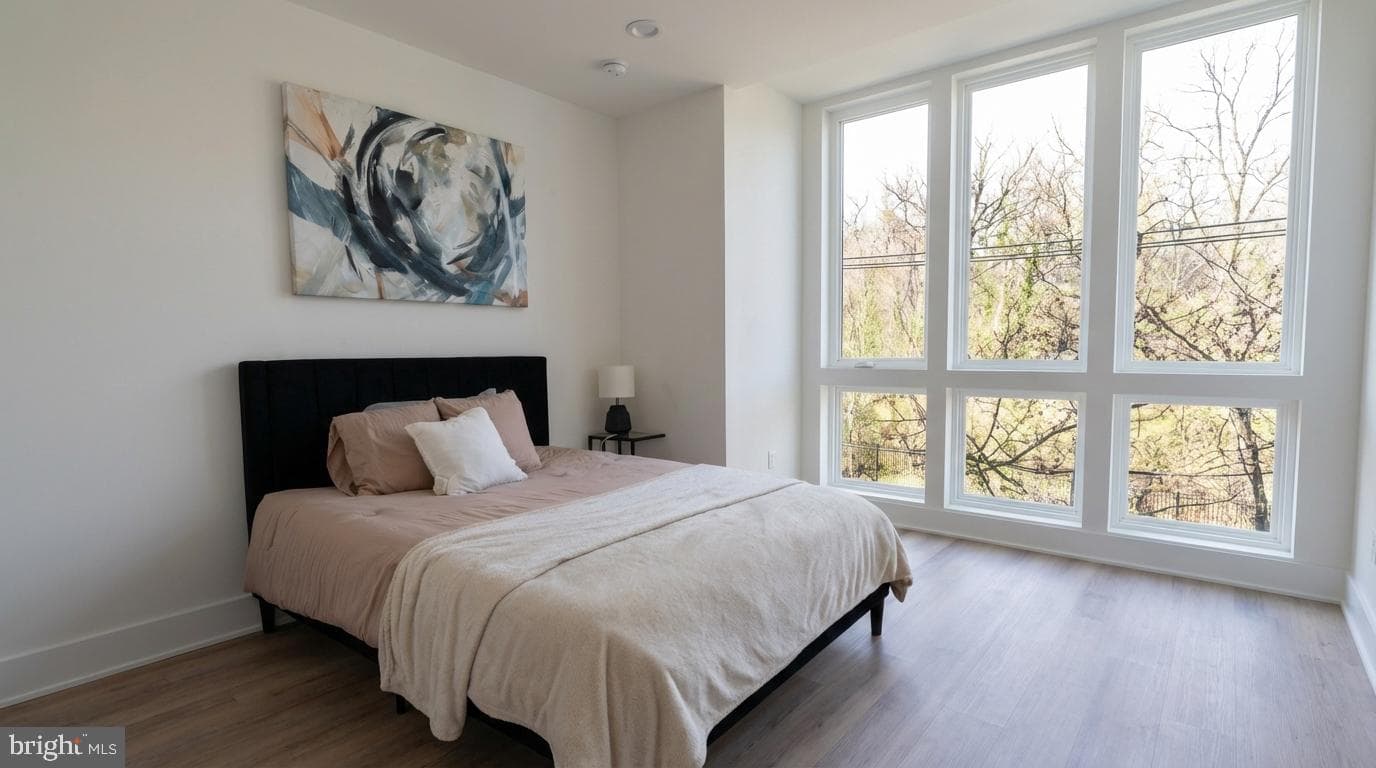2105 M Street NE #10 photo 10