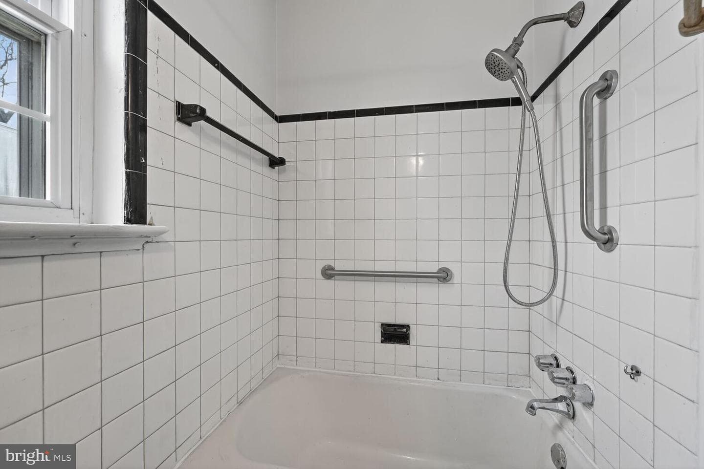 3701 Camden Street SE photo 9