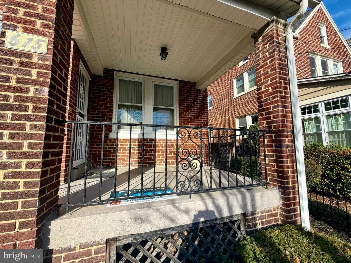 615 Powhatan Place NW photo 3