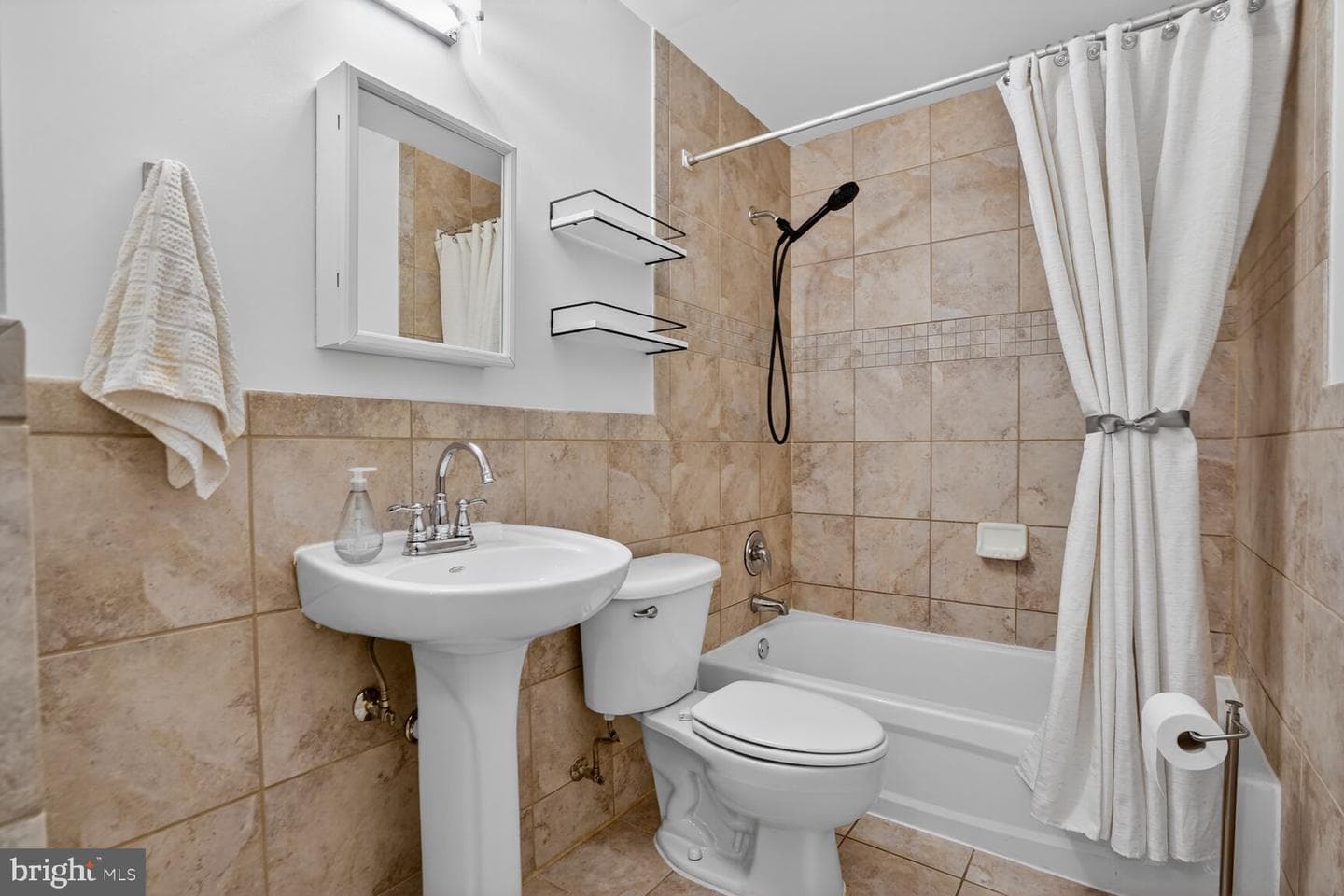 422 Butternut Street NW #t-3 photo 10