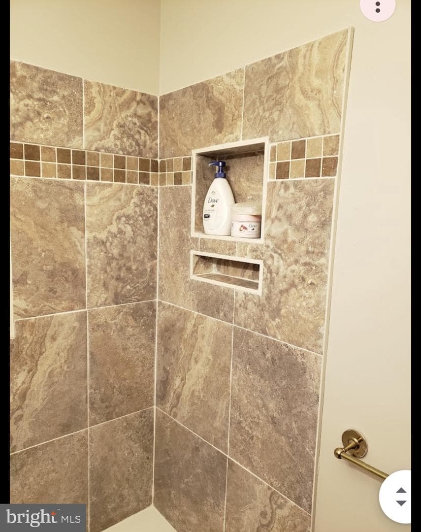 4927 Just Street NE photo 14