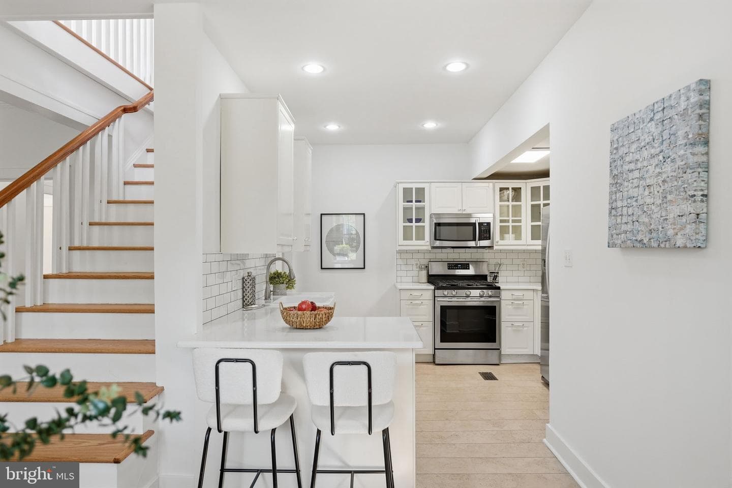 1612 Newton Street NE photo 13