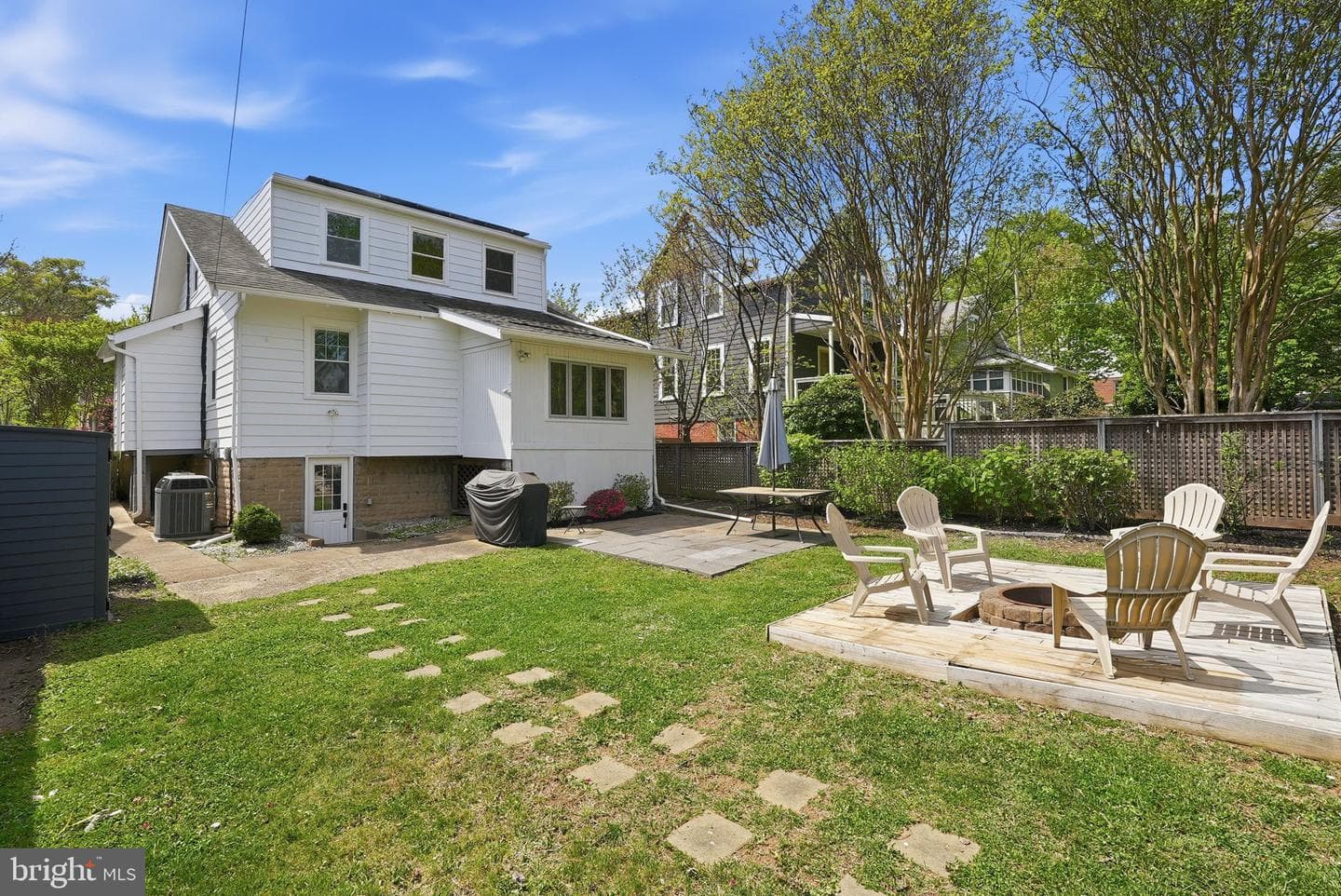 1612 Newton Street NE photo 38
