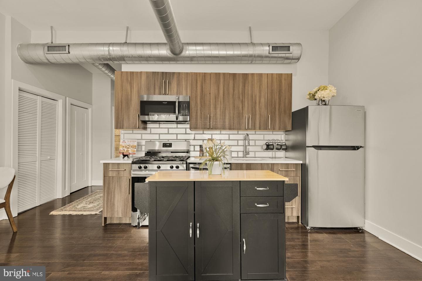 1605 F Street NE #4 photo 10