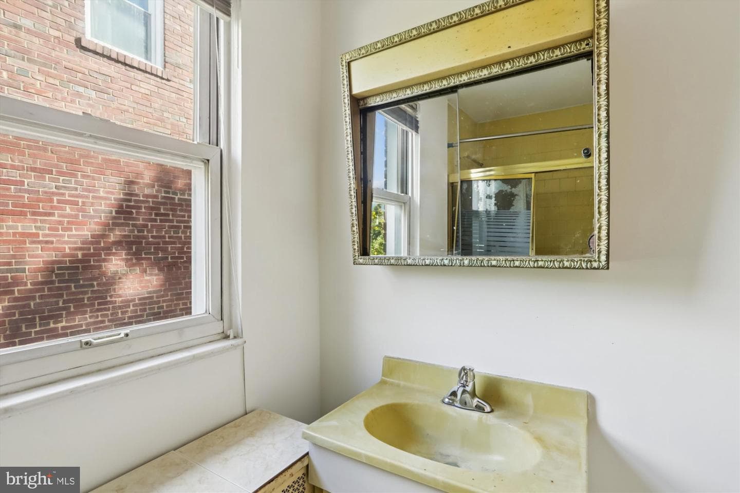1351 Somerset Place NW photo 22