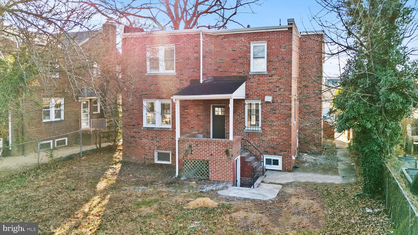33 Nicholson Street NW photo 73