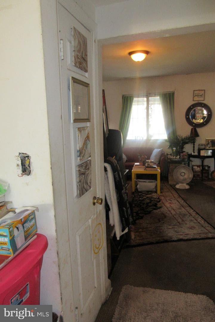 507 Oakwood Street SE photo 40