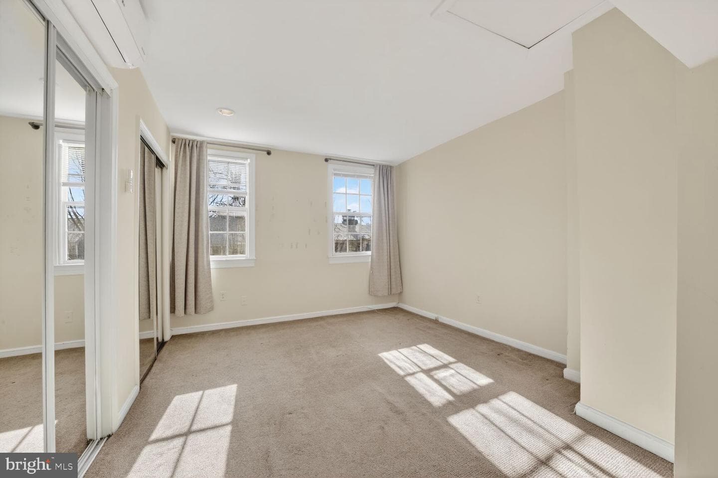 3421 Reservoir Road NW photo 13