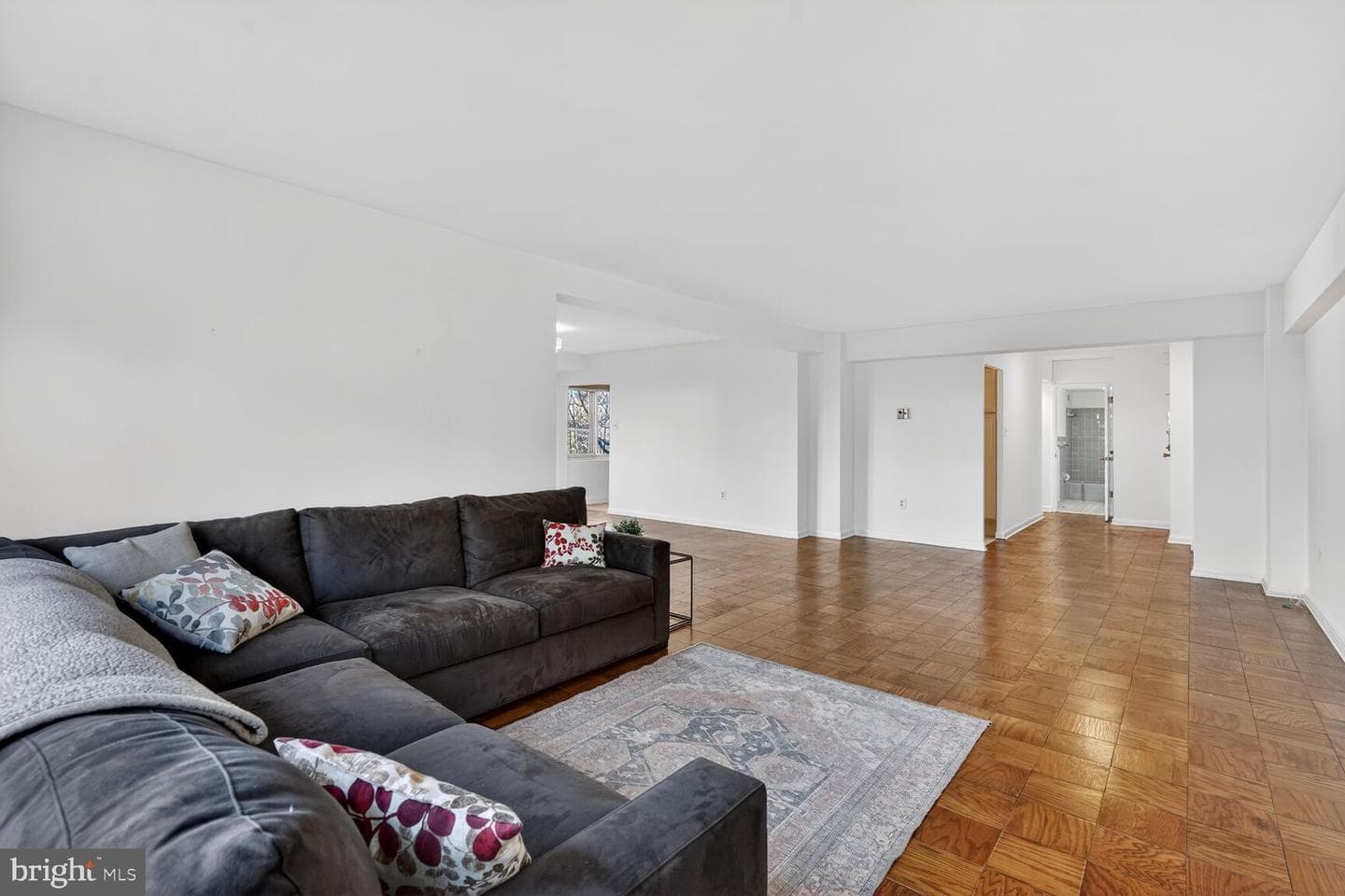 4201 Cathedral Avenue NW #601e photo 4