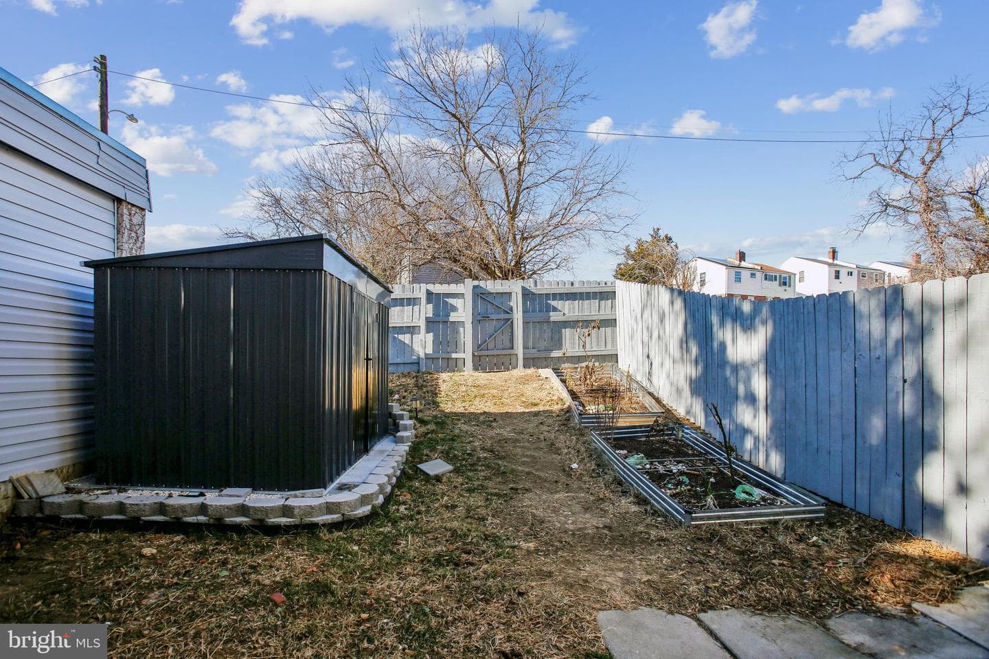 836 Division Avenue NE photo 28