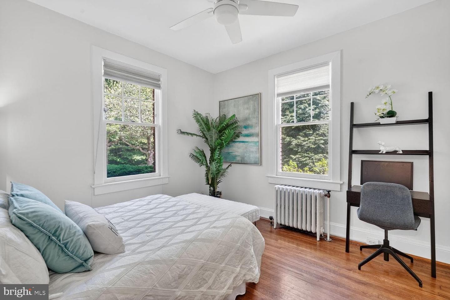 3024 Porter Street NW #102 photo 9