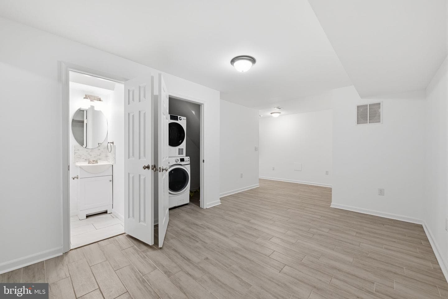 2242 16th Street NE photo 14
