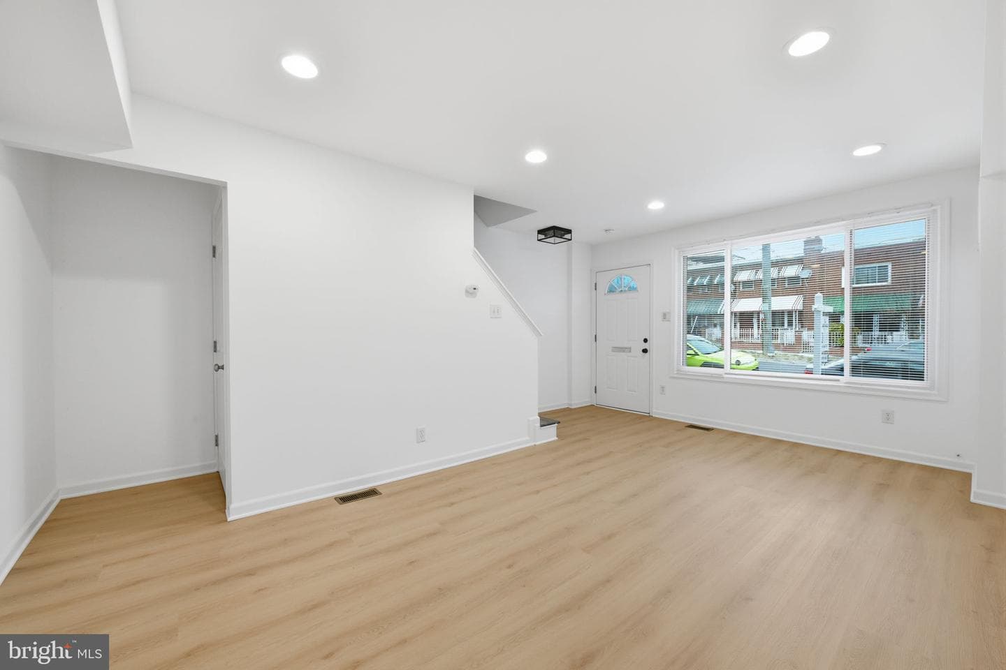 2242 16th Street NE photo 8