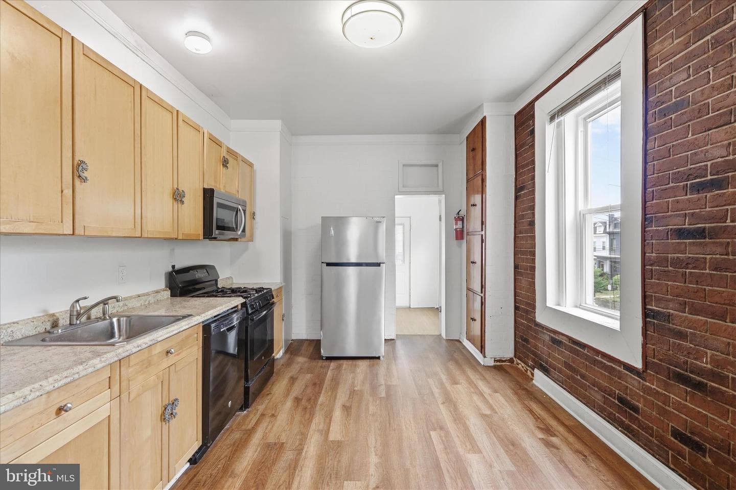 4142 7th Street NW photo 9