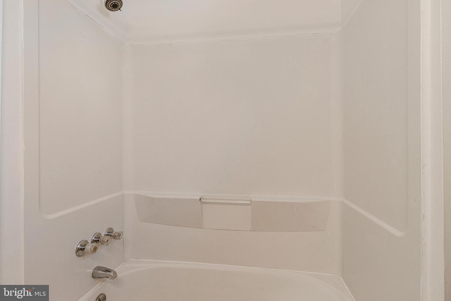 4332 Polk Street NE photo 15