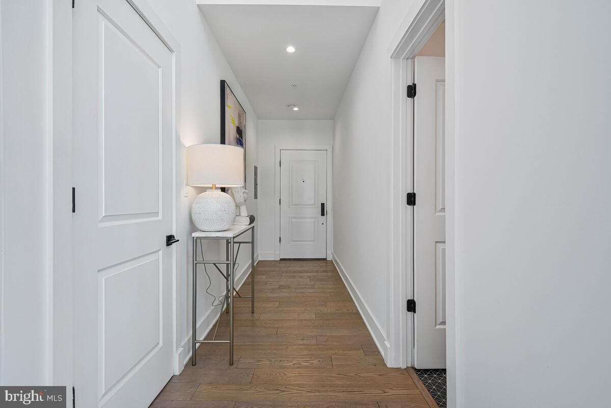 1402 H Street NE #504 photo 5