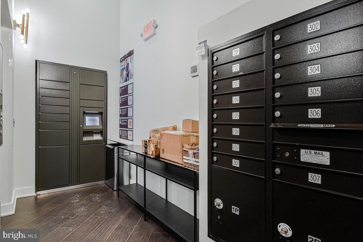 1402 H Street NE #505 photo 31