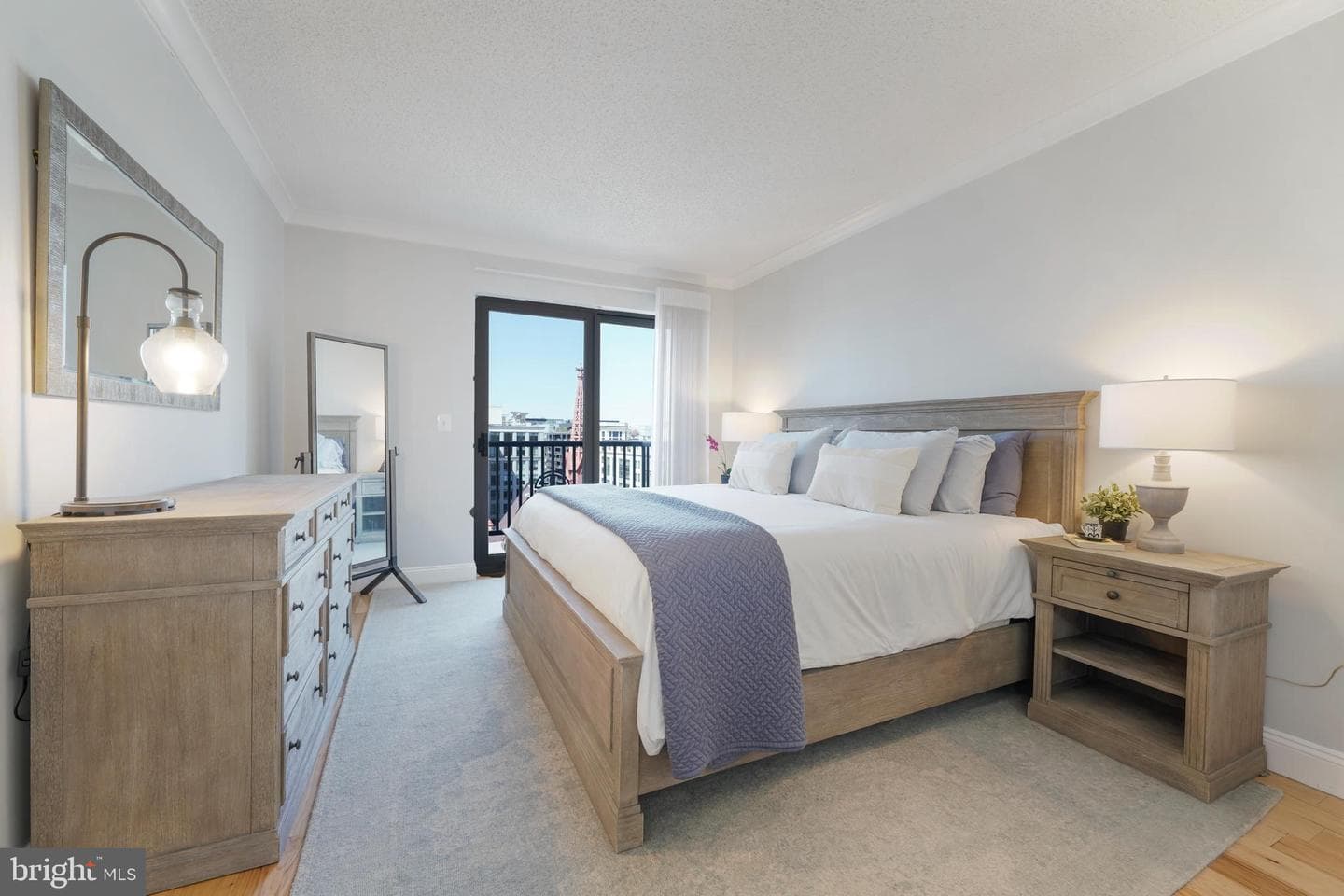 777 7th Street NW #unit #1124 photo 8