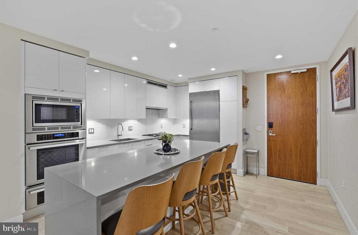 45 Sutton Square SW #403 photo 13