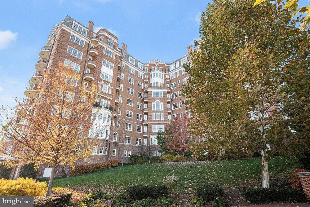 2660 Connecticut Avenue NW #3d photo 2