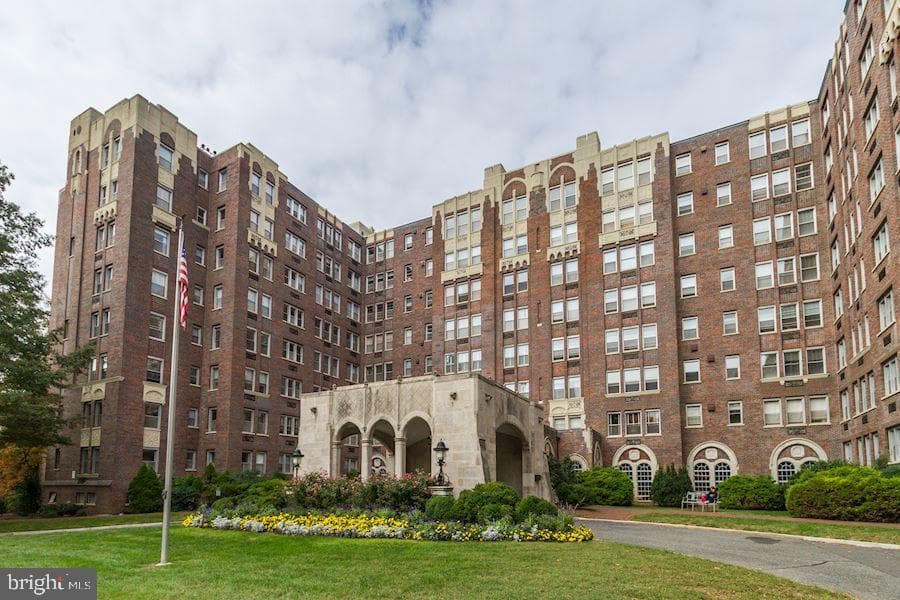 4000 Cathedral Avenue NW #216b photo 34