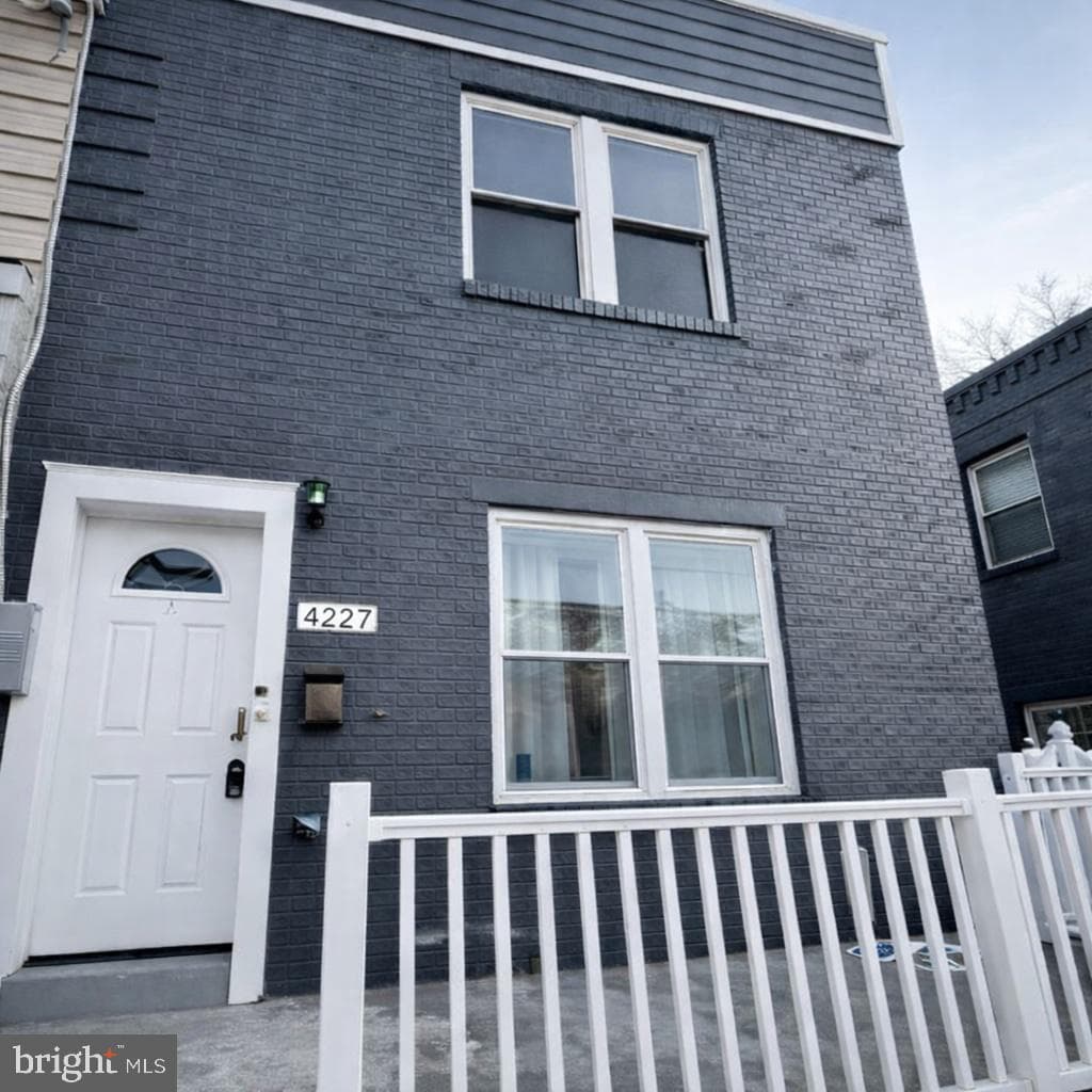 4227 Edson Place NE photo 25