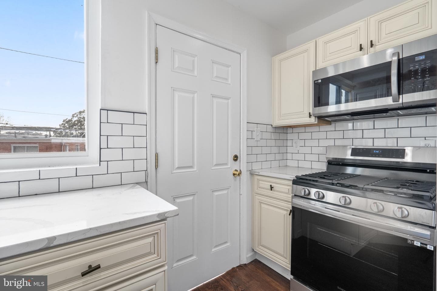 1261 Gallatin Street NE photo 10
