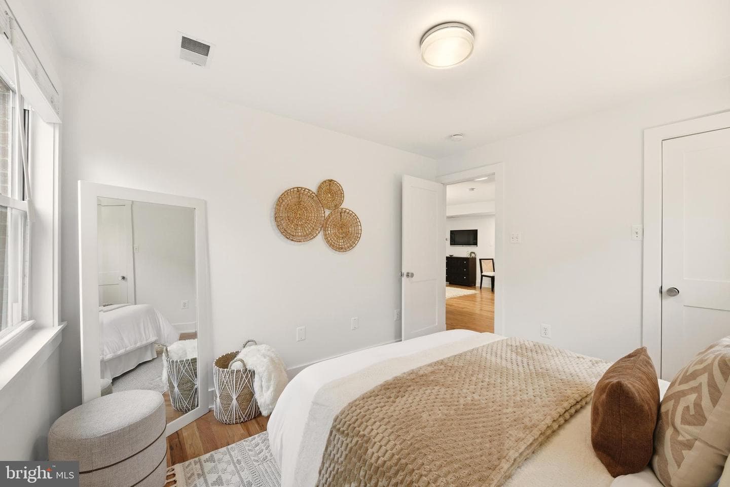626 Independence Avenue SE #103 photo 31