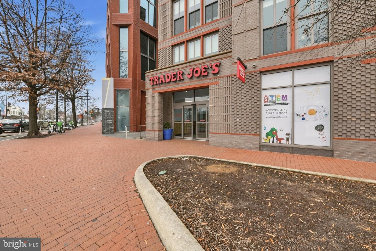 626 Independence Avenue SE #103 photo 50