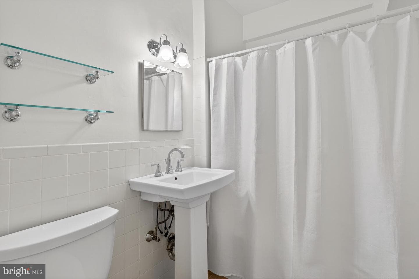 4000 Cathedral Avenue NW #406b photo 22