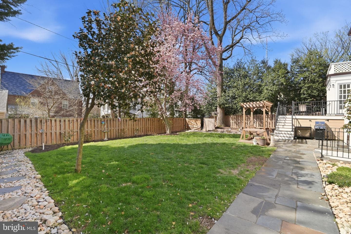 3752 Cumberland Street NW photo 48