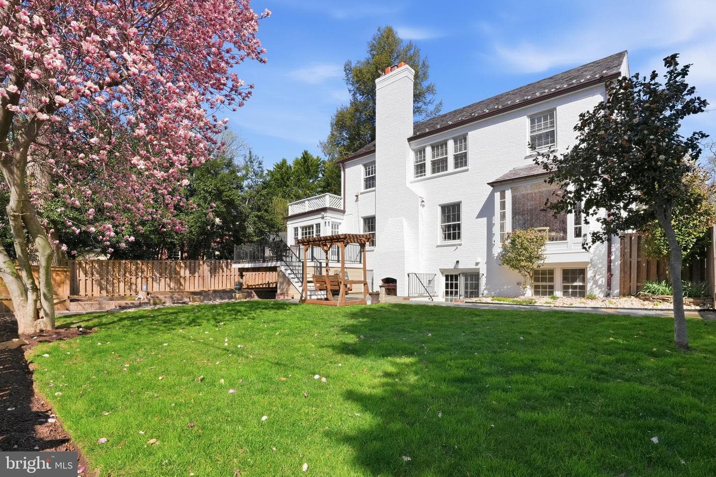 3752 Cumberland Street NW photo 49