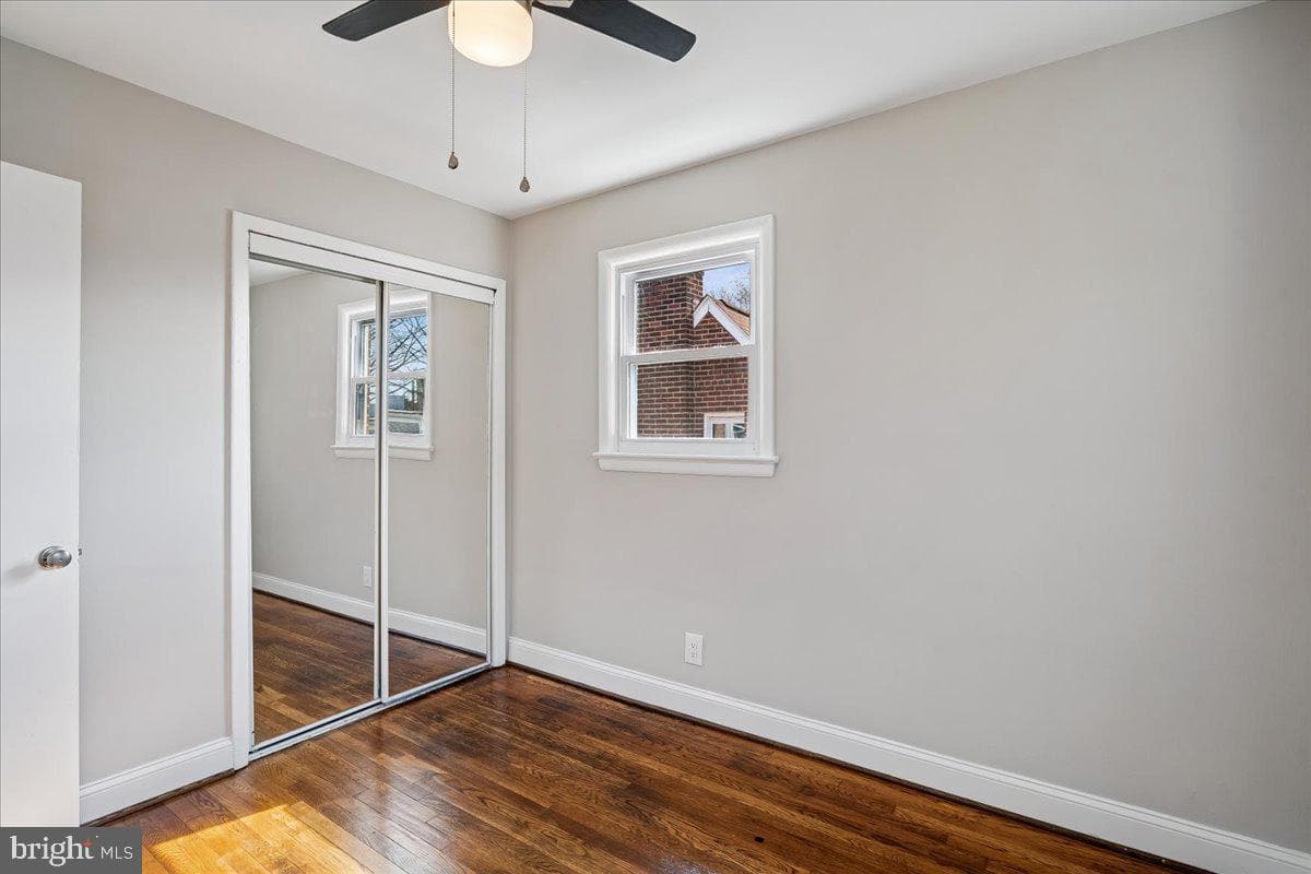 725 Croissant Place SE photo 24