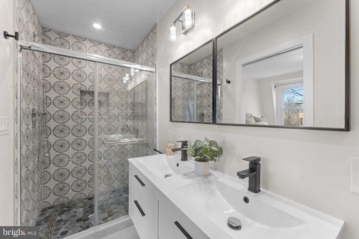 1802 Lamont Street NW photo 83