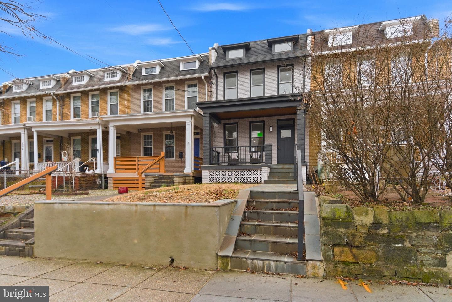 810 Madison Street NW photo 40