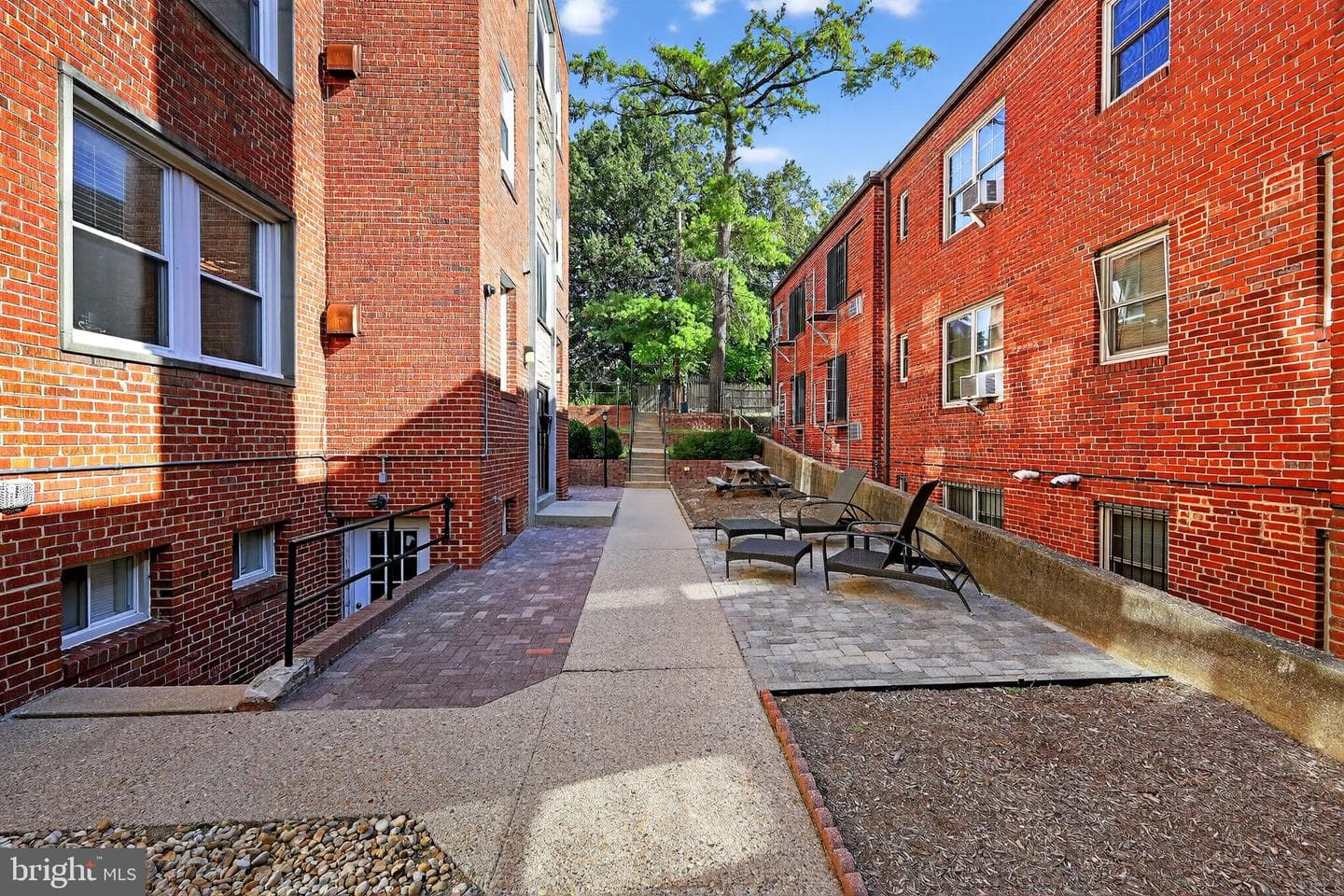 33 Kennedy Street NW #101 photo 21
