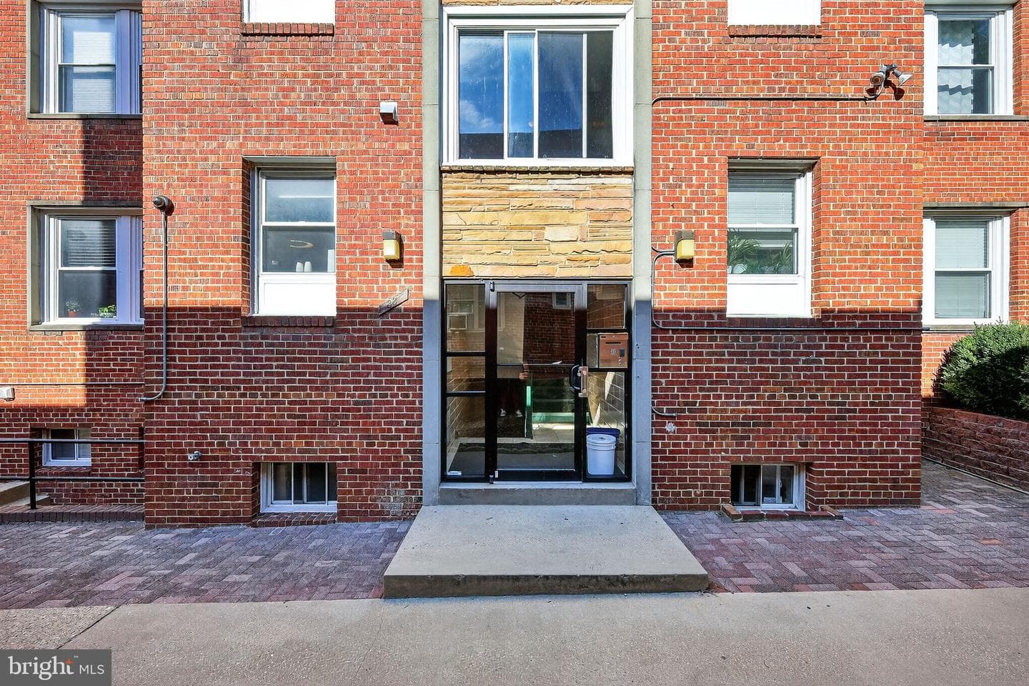 33 Kennedy Street NW #101 photo 23