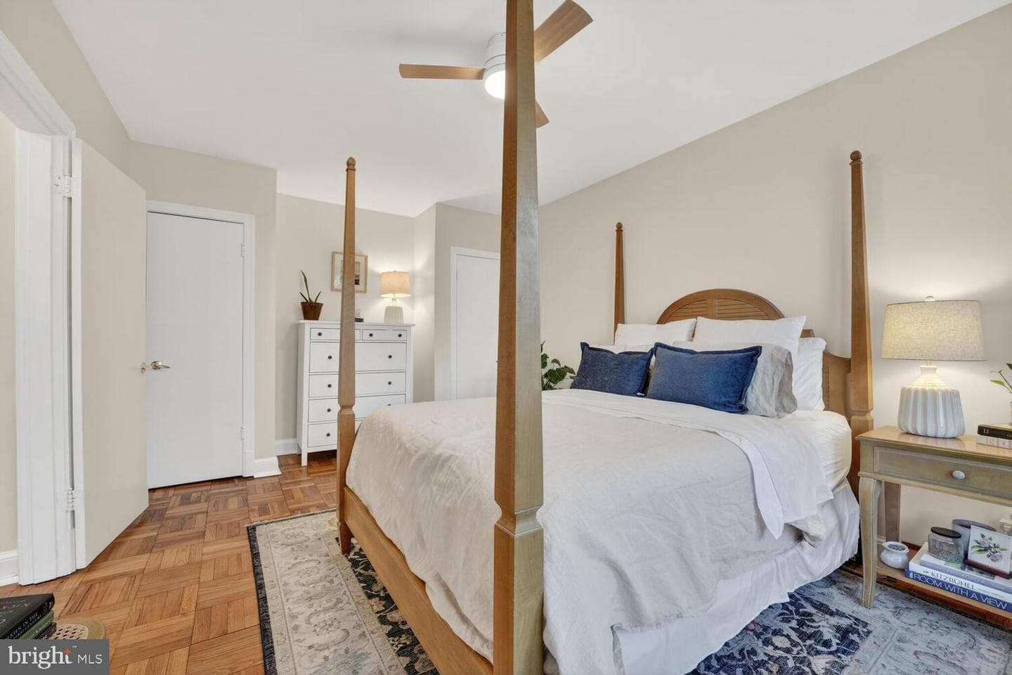 2803 Cortland Place NW #306 photo 12