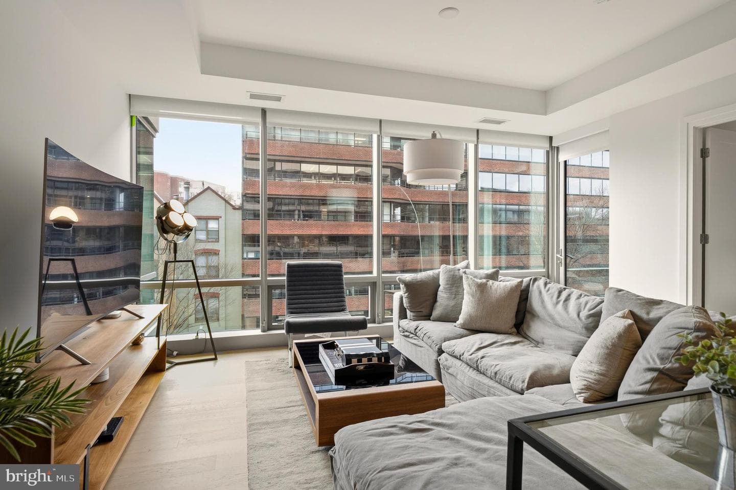 2501 M Street NW #306 photo 9