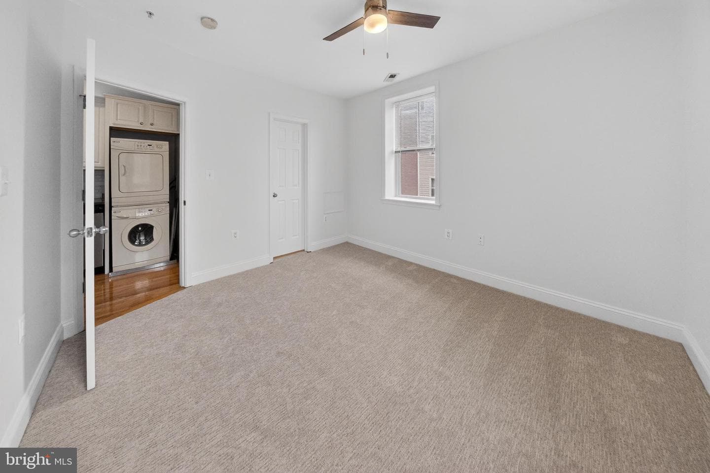 1629 L Street NE #202 photo 13